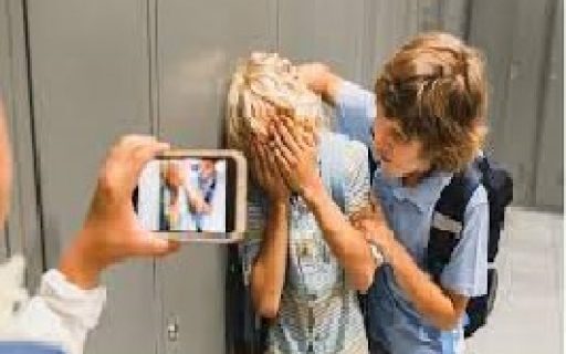 Día Internacional contra el Acoso Escolar: Tomemos medidas para poner fin a este problema